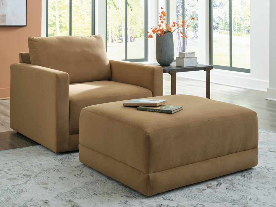 Lainee 2-Piece Upholstery Package