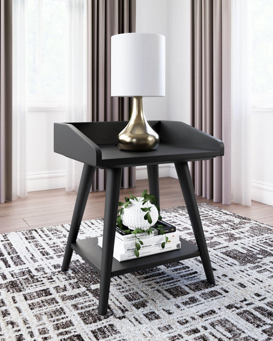 Blariden - Accent Table