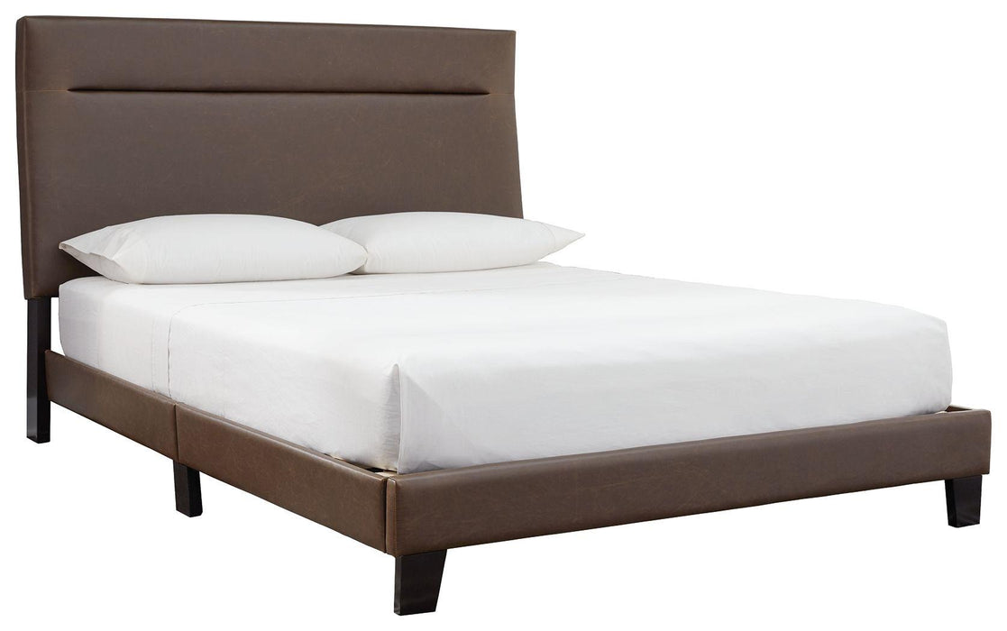 Adelloni - Upholstered Bed