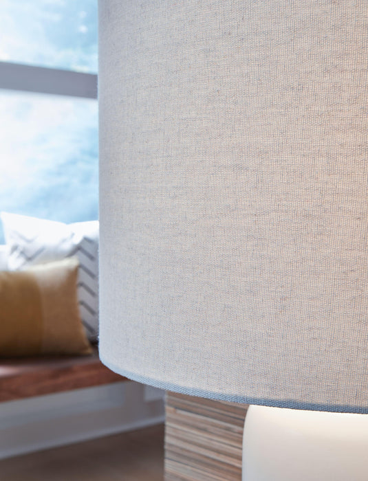 Lemrich - Ceramic Table Lamp (1/cn)