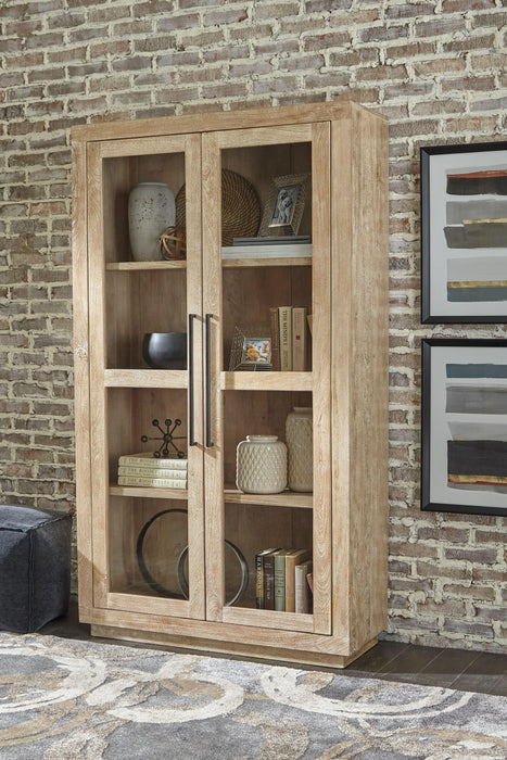 Belenburg - Accent Cabinet