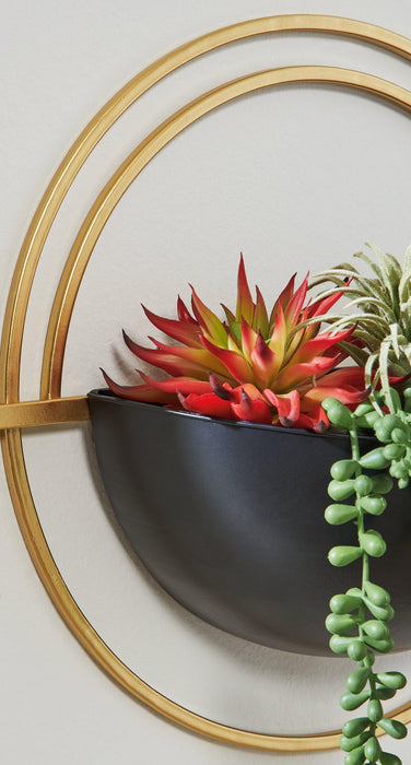 Tobins Black/Gold Finish Wall Planter (Set of 3)