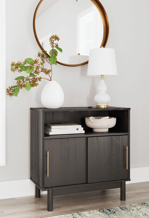 Brymont - Accent Cabinet