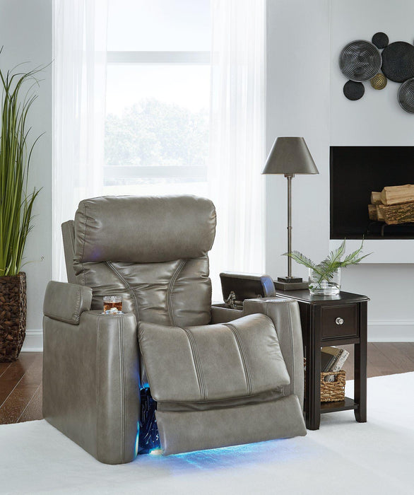 Benndale Gray Power Recliner