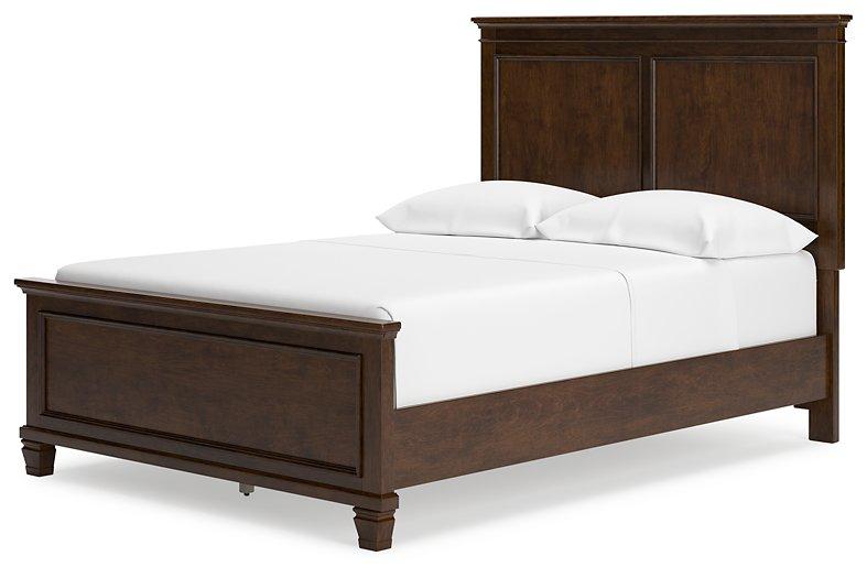 Danabrin Panel Bed