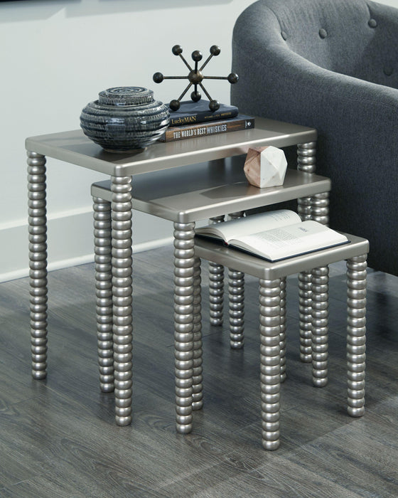 Caitworth - Accent Table Set (3/cn)