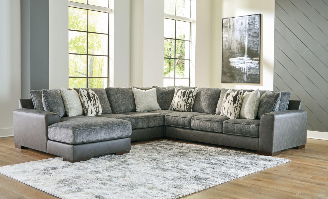 Larkstone - Sectional