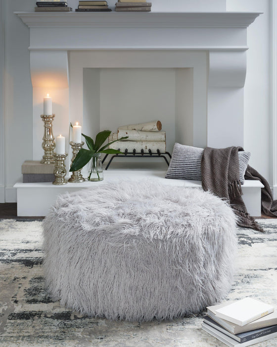 Galice - Oversized Accent Ottoman