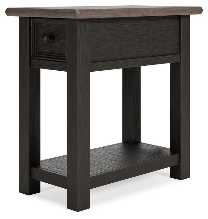 Tyler Creek - Chair Side End Table