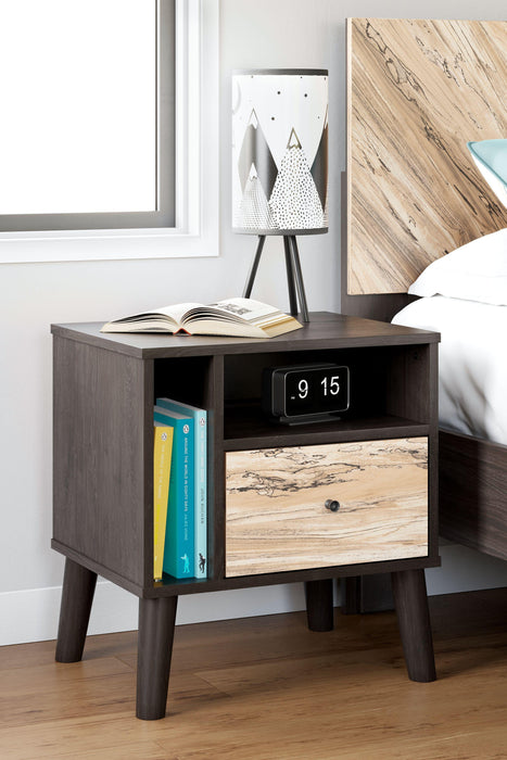 Piperton - One Drawer Night Stand