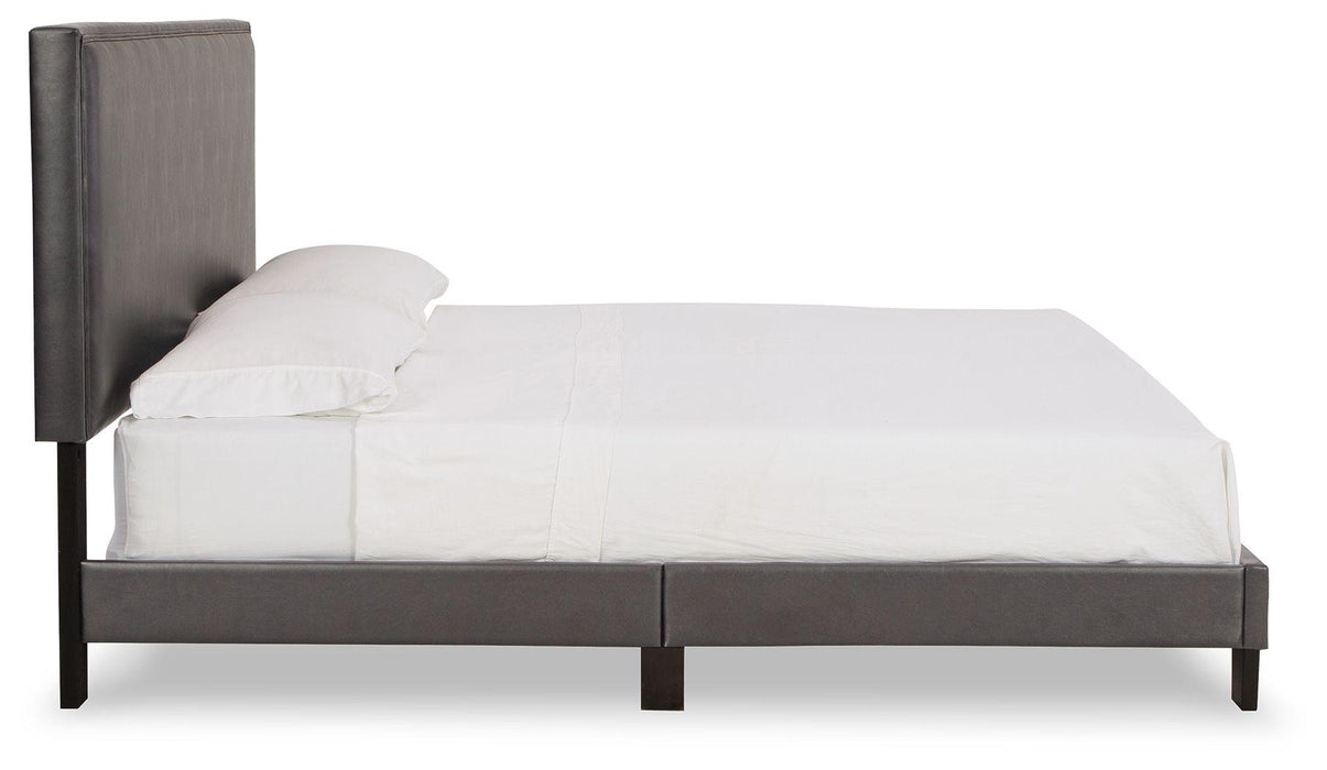 Mesling - Upholstered Bed