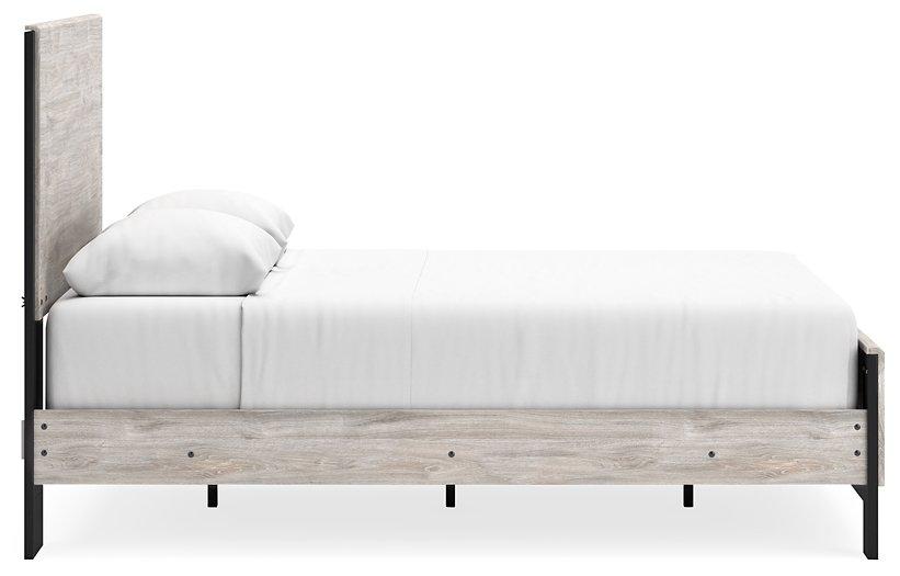 Vessalli Panel Bed