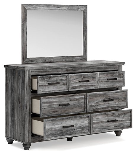 Thyven Dresser and Mirror