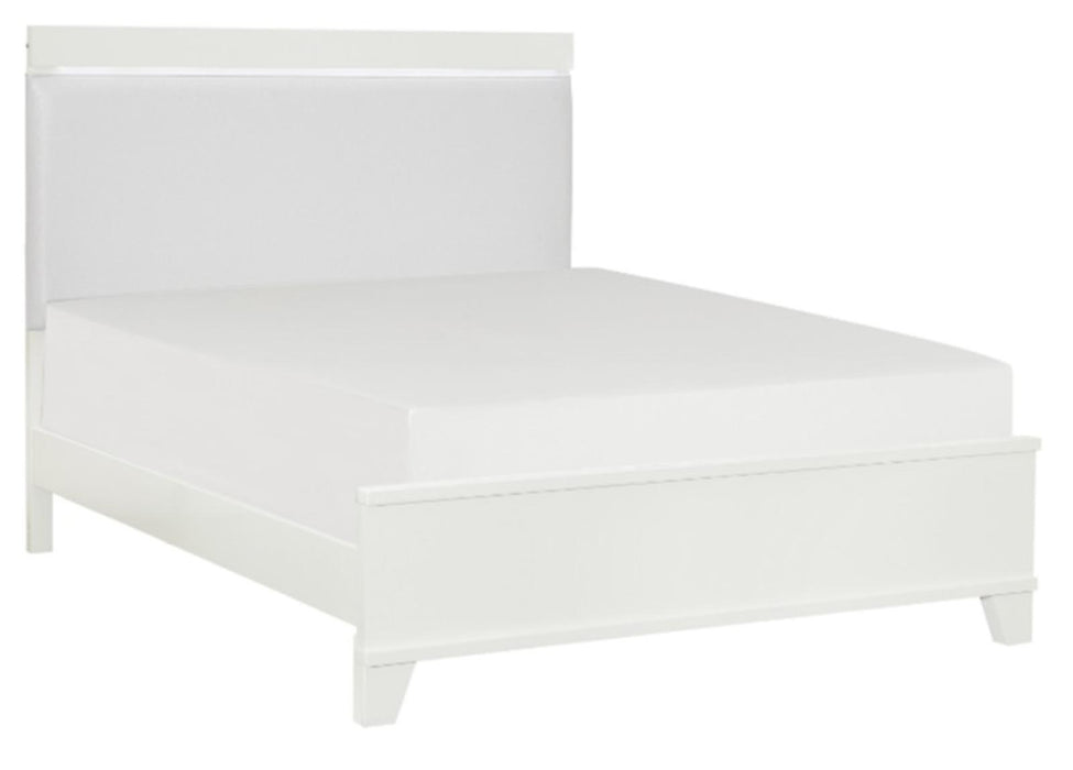 Homelegance Kerren Queen Platform Bed in White 1678W-1*