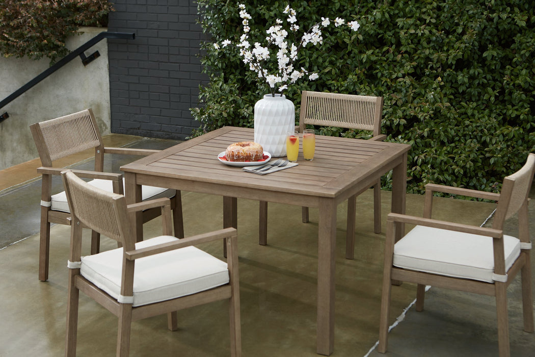 Aria Plains 5-Piece Outdoor Dining Package