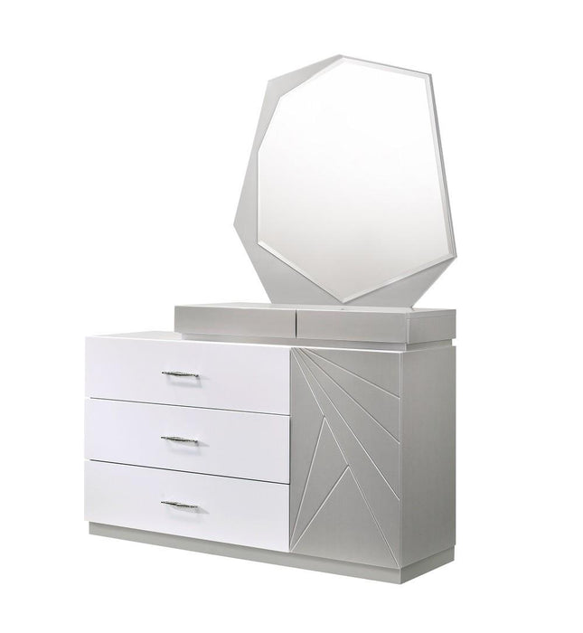 Florence White and Light Grey Lacquer Platform Bedroom Set