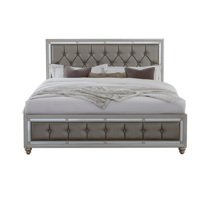 Global Furniture Riley Silver Tufted Full Bed