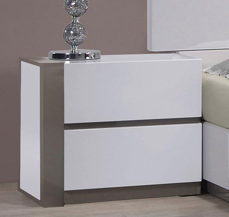 Manila Platform Bedroom Set