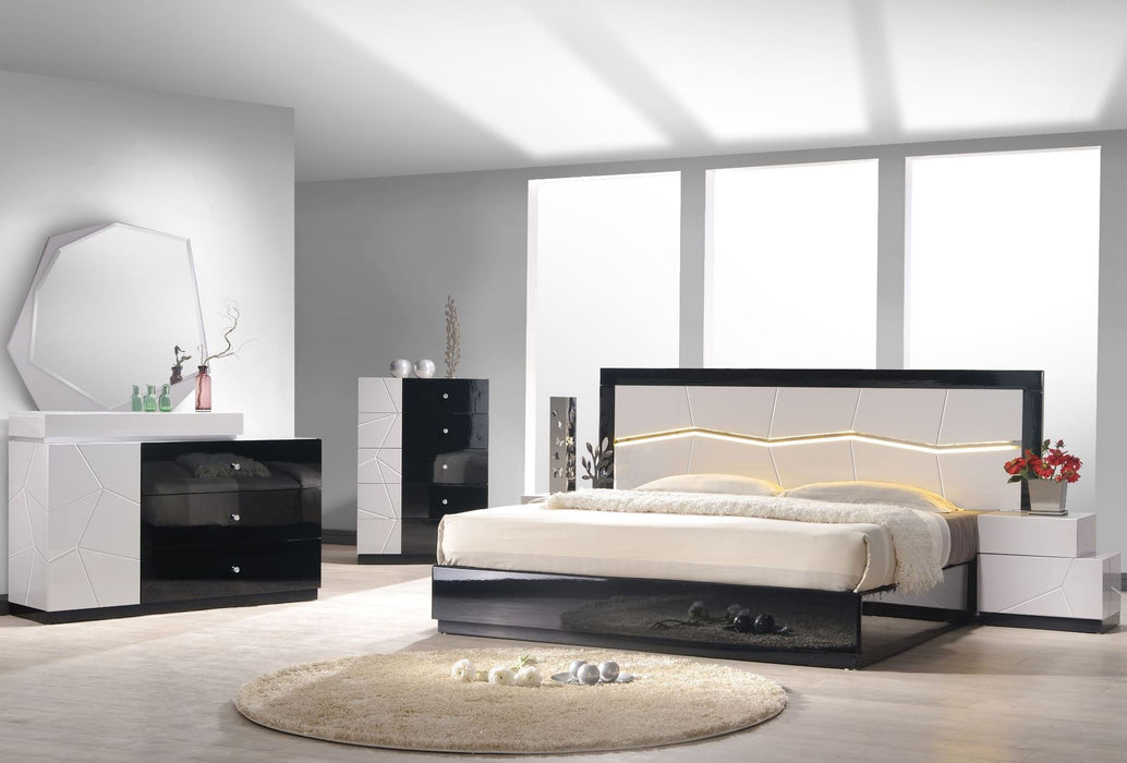 Turin Light Grey and Black Lacquer Platform Bedroom Set